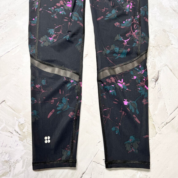 Sweaty Betty SIZE XS Zero Gravity High Waist 7/8 Gym Run Leggings Black Daisy - Picture 11 of 12